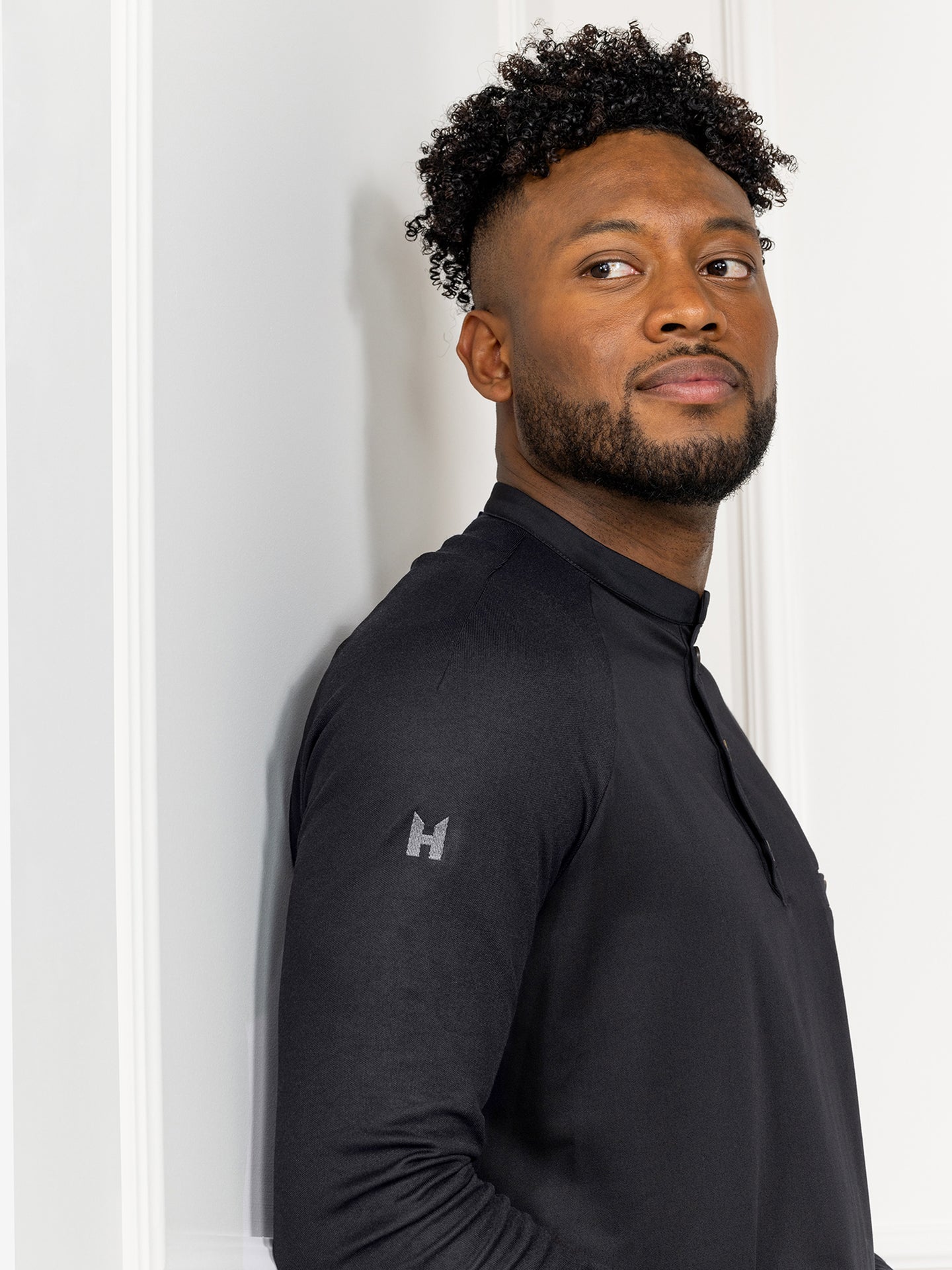Light Gray Elias Black Le Nouveau Chef Light Gray Elias Black Le Nouveau Chef