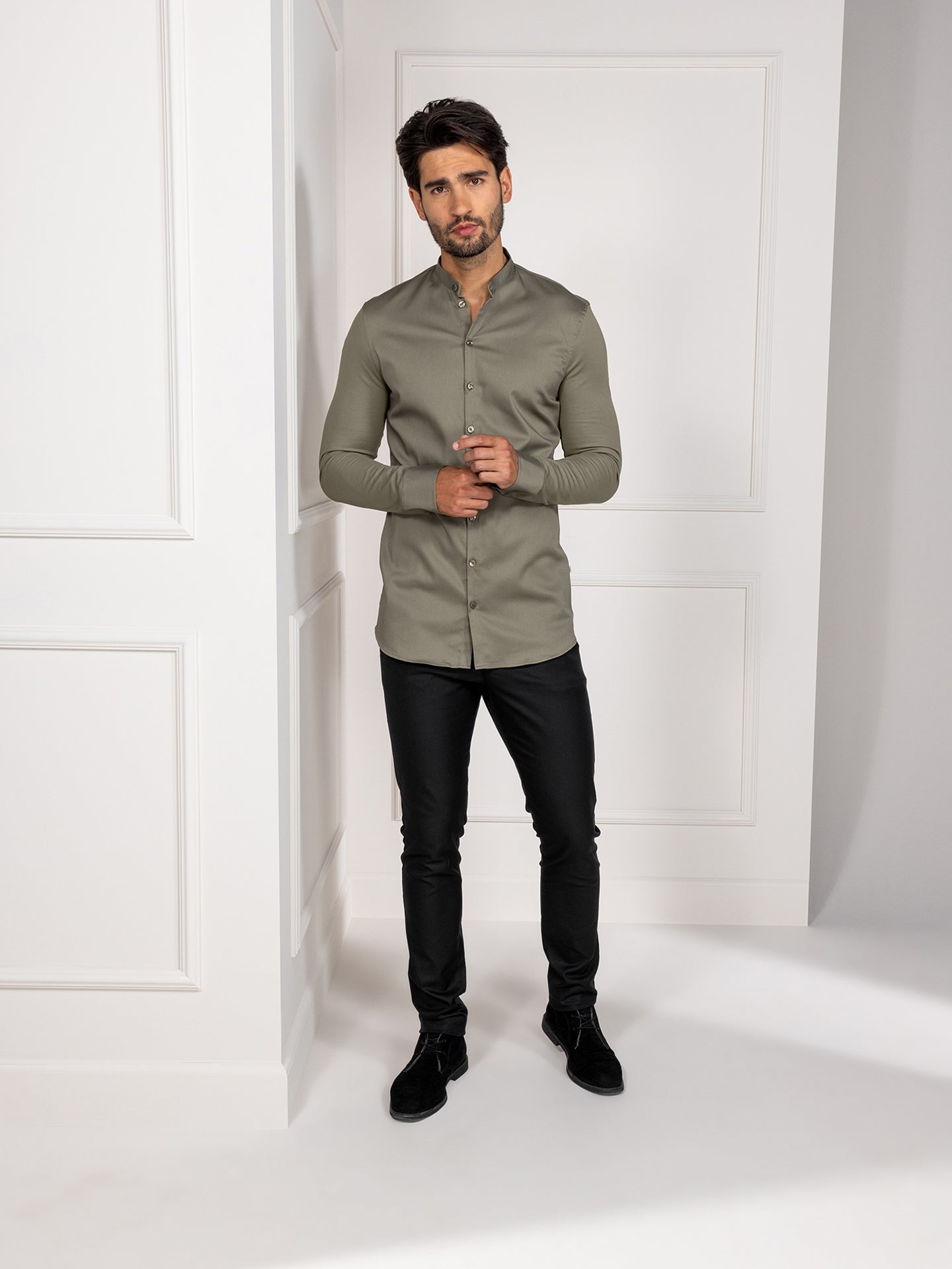 Light Gray Lucas Olivette Le Nouveau Chef Light Gray Lucas Olivette Le Nouveau Chef