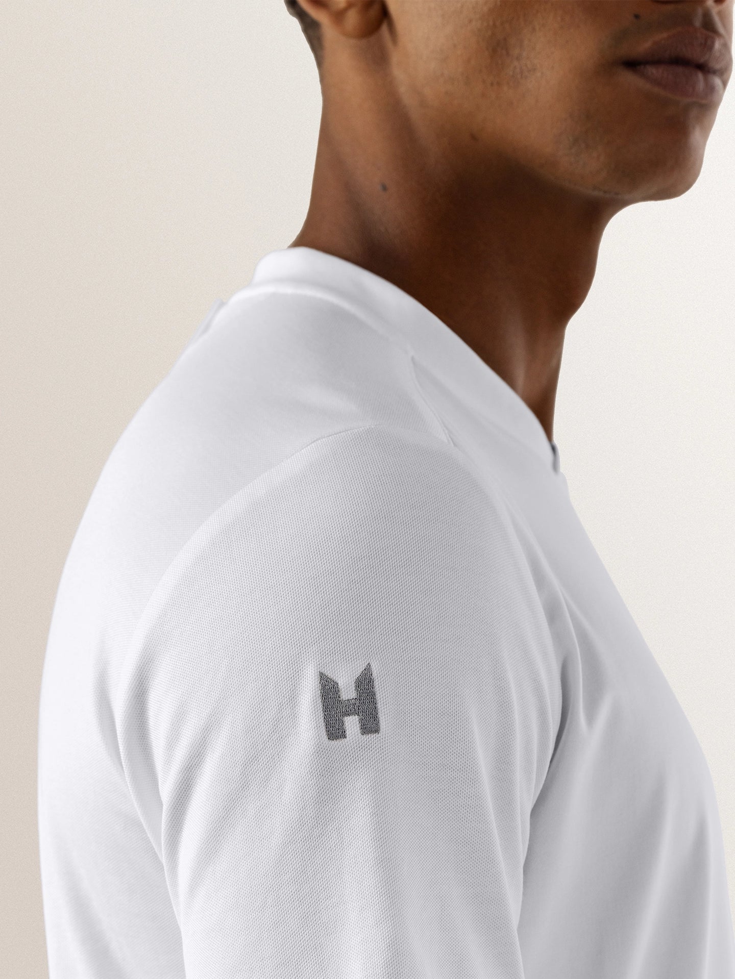 Light Gray Ferre White Le Nouveau Chef Light Gray Ferre White Le Nouveau Chef
